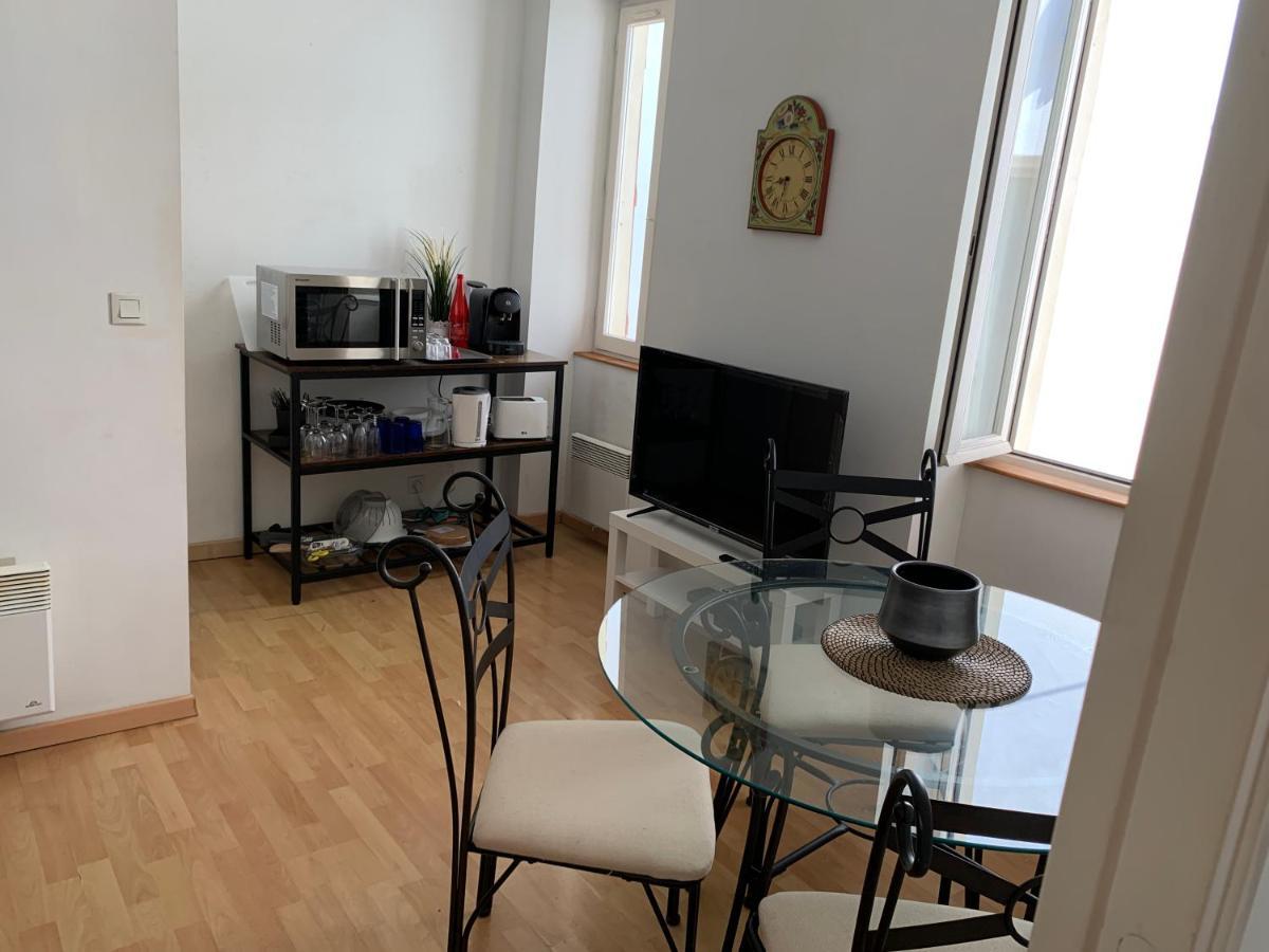 Biarritz Centre, Pres Avenue De Verdun, Cosy Apt 2 Pieces , Salon , Chambre Separe, Rue Tres Calme A 10 Minutes A Pied De La Grande Plage 外观 照片