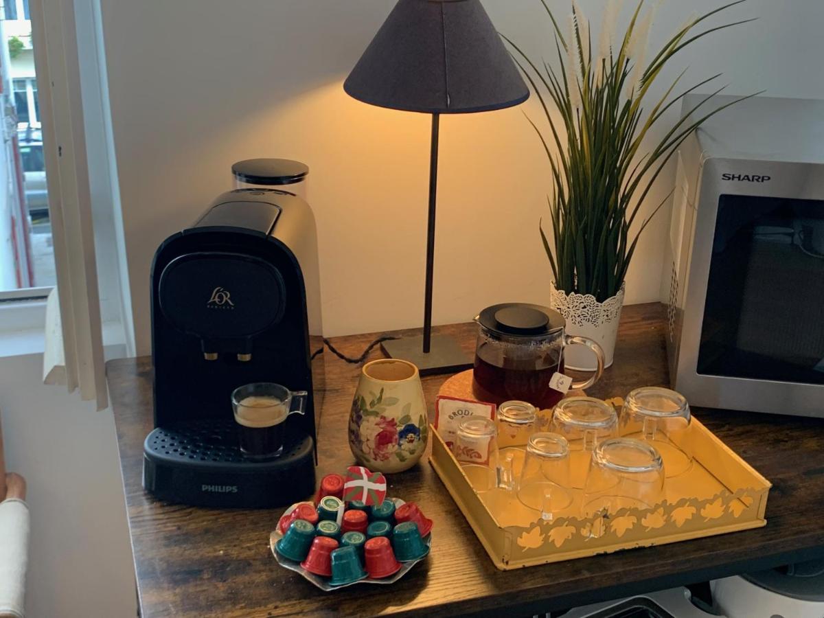 Biarritz Centre, Pres Avenue De Verdun, Cosy Apt 2 Pieces , Salon , Chambre Separe, Rue Tres Calme A 10 Minutes A Pied De La Grande Plage 外观 照片