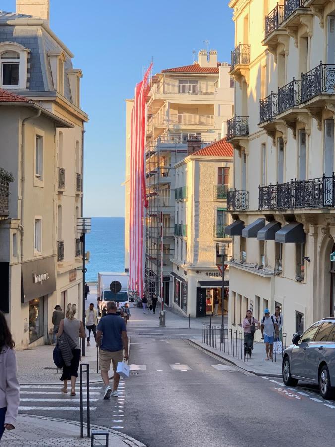 Biarritz Centre, Pres Avenue De Verdun, Cosy Apt 2 Pieces , Salon , Chambre Separe, Rue Tres Calme A 10 Minutes A Pied De La Grande Plage 外观 照片